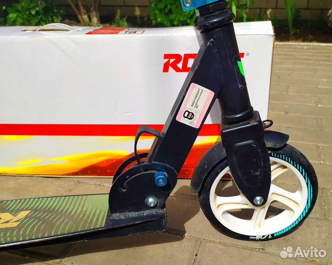 Самокат roces scooter