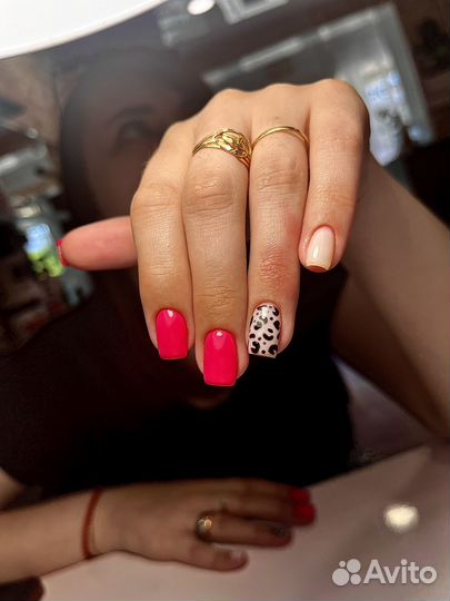 Наращивание ногтей