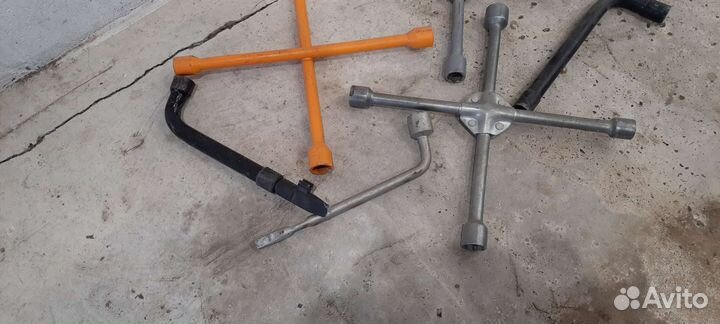 Балонный ключ