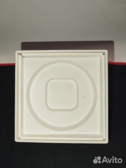 Коробка от airpods pro