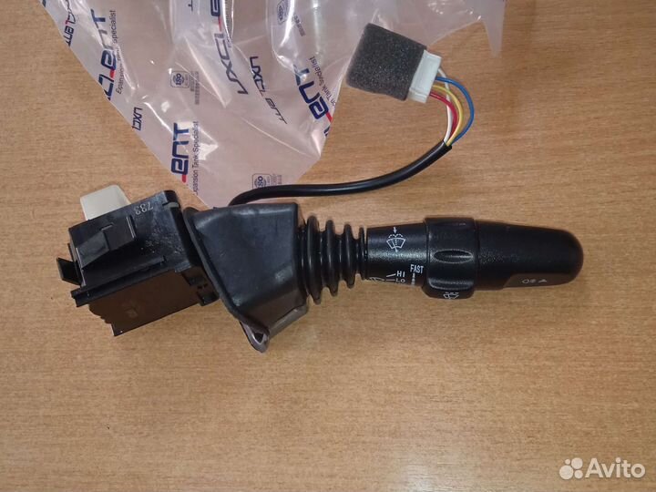 Подрулевой переключатель правый Лачетти седан