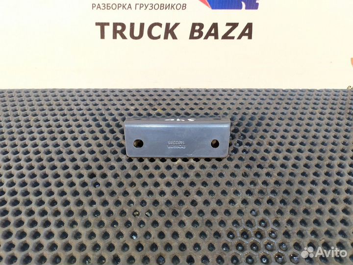 1493385 Кронштейн фары противотуманной