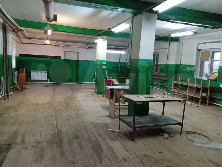 Свободного назначения, 2000 м²