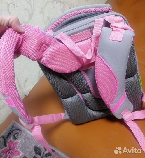 Ранец школьный для девочки новый