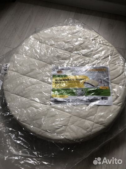 Матрас в круглую кроватку