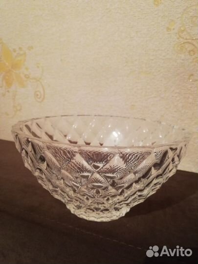 Винтажная хрустальная вазочка