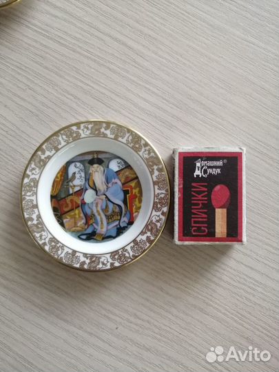 Коллекционные фарфоровые тарелки Franklin Porcelai