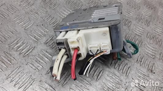 Блок управления toyota prius XW20 (80Z21NC04)