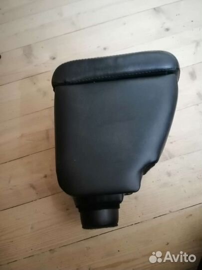 Подлокотник на kia rio 4