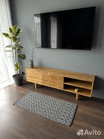 Тумба под тв 200 см