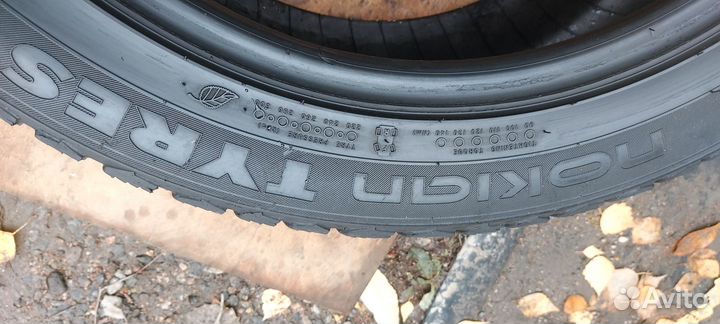 Nokian Tyres Hakkapeliitta 9 245/45 R18 100T