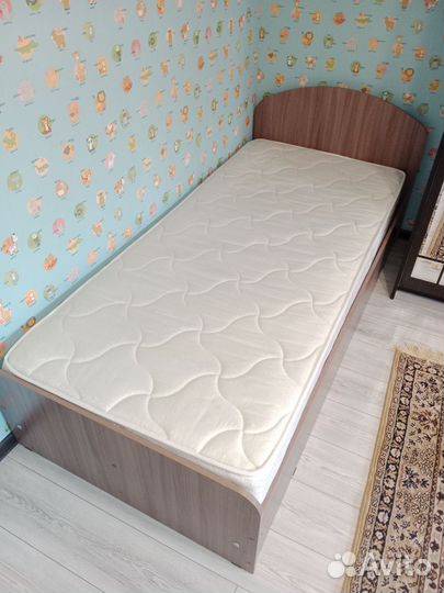Кровать 90200 с матрасом