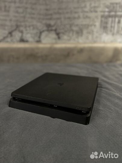 Playstation 4 slim 1tb