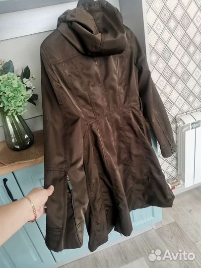 Плащ Zara 42-44