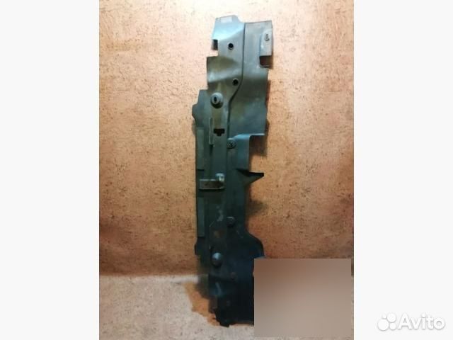 Пластик моторного отсека Jaguar XJ x350