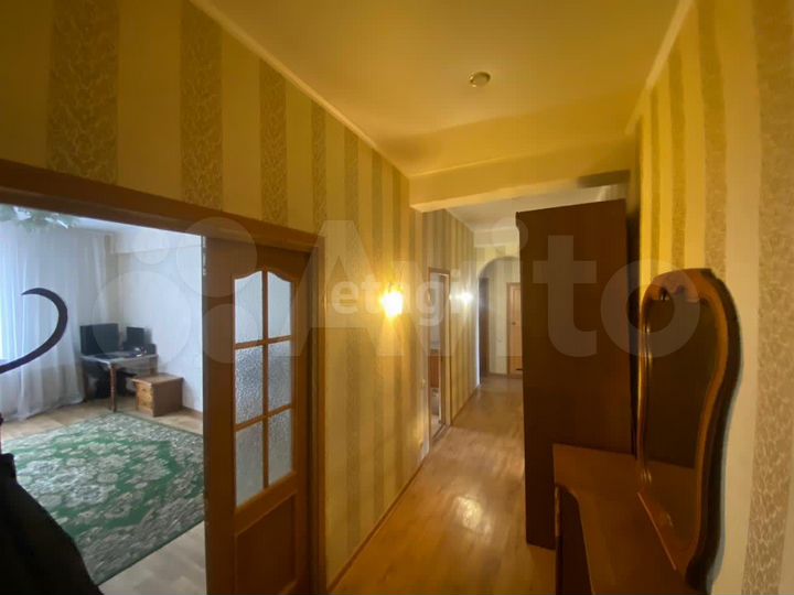 3-к. квартира, 75 м², 3/3 эт.