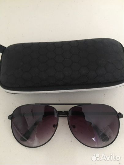 Солнцезащитные очки