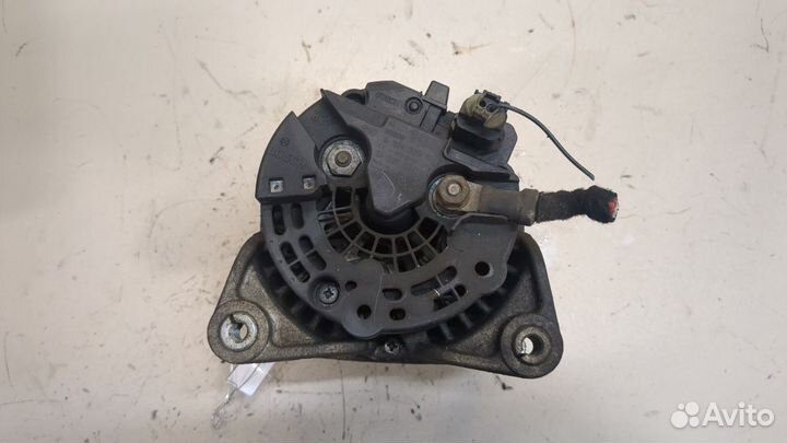 Генератор Opel Zafira B