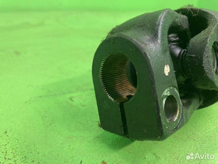 Вал рулевой колонки MAN TGA