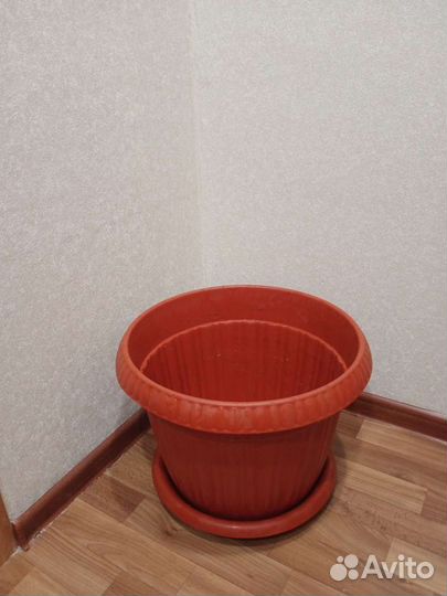 Цветочный горшок