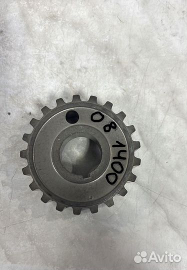 Шестерня на 8 кл двигатель