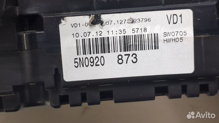 Щиток приборов Volkswagen Tiguan, 2012