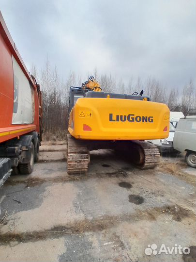 Гусеничный экскаватор LiuGong CLG933E, 2023