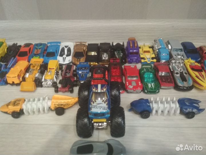 Срочнопродам Hot wheels машинки