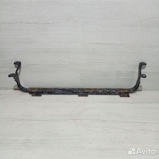 Рамка радиаторов Ford Kuga 1 2008 (б/у)