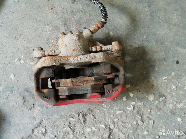 Суппорт передний Peugeot 206