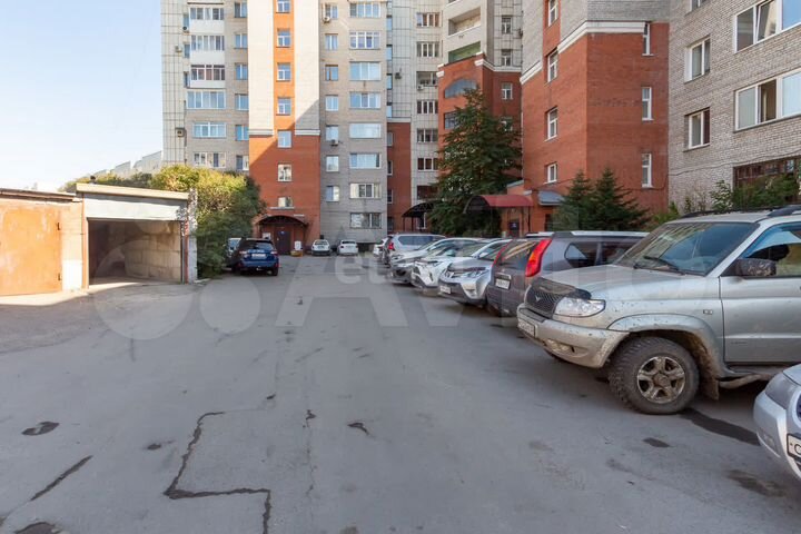 3-к. квартира, 124 м², 6/12 эт.