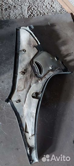 Обшивка задних стоек Kia Shuma