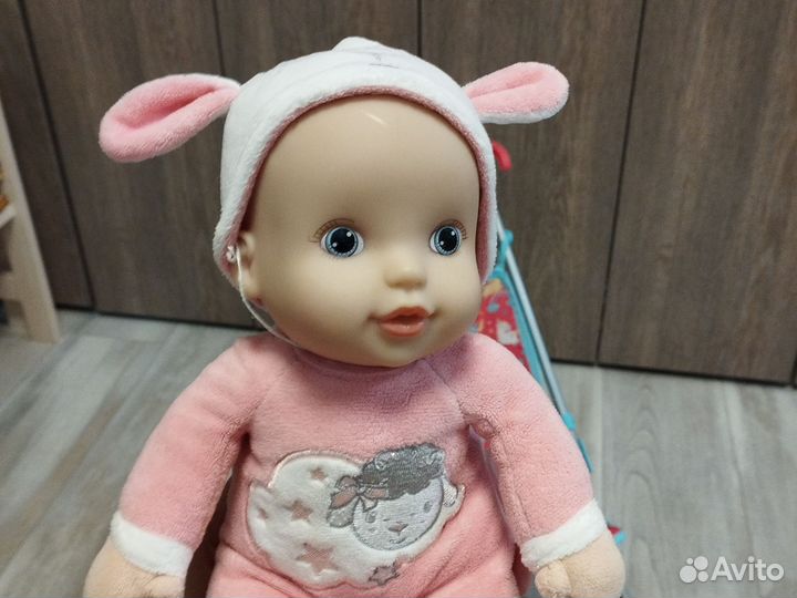 Коляска кукольная и кукла