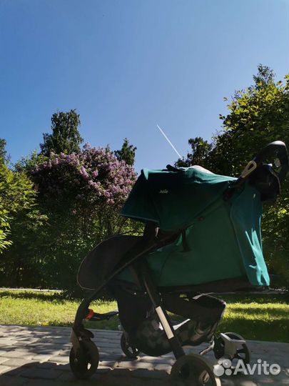 Прогулочная коляска yoya