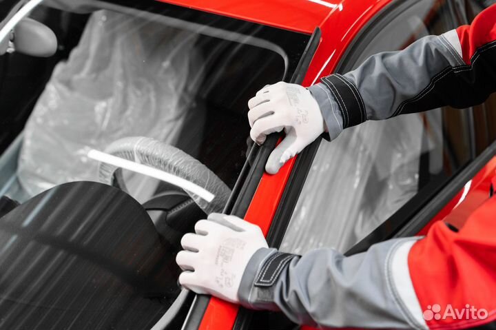 Лобовое стекло range rover sport Проекция