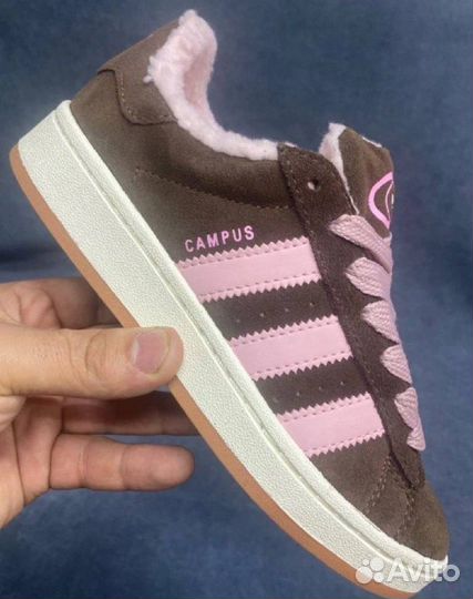 Кроссовки adidas
