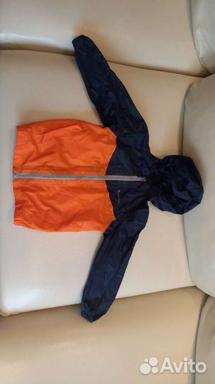 Ветровка-куртка непромокаемая