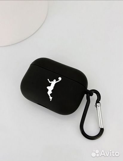 Чехол на airpods pro