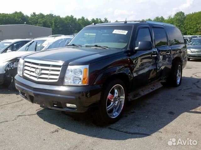 Разбор на запчасти Cadillac Escalade 2