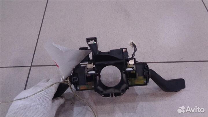 Переключатель подрулевой в сборе Volkswagen Passa
