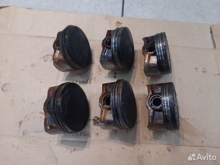 Поршня BMW k 1600 gtl