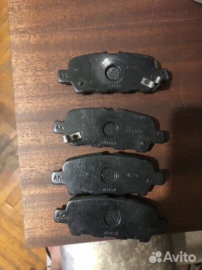 Тормозные колодки задние Nissan teana j32