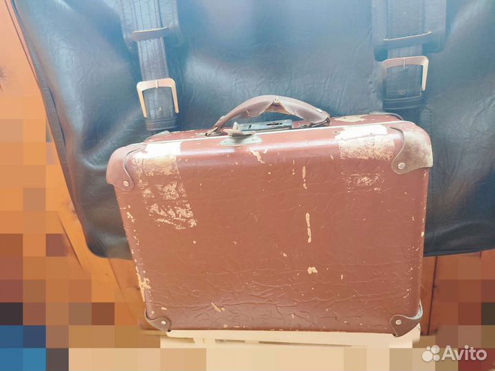 Чемоданы времен СССР