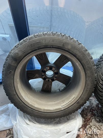 Michelin X-Ice North 3 245/45 R17