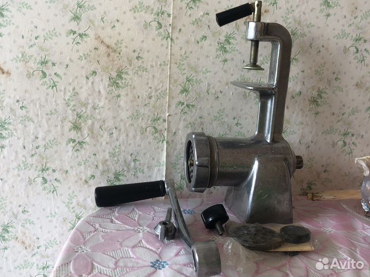Мясорубка ручная