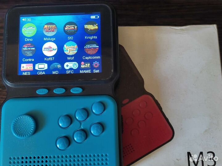 Карманная игровая приставка