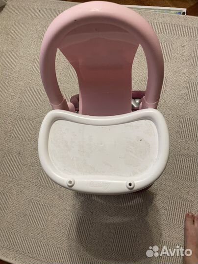 Игрушечное кресло для кормления