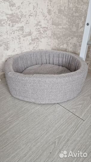 Лежанка для собак и кошек