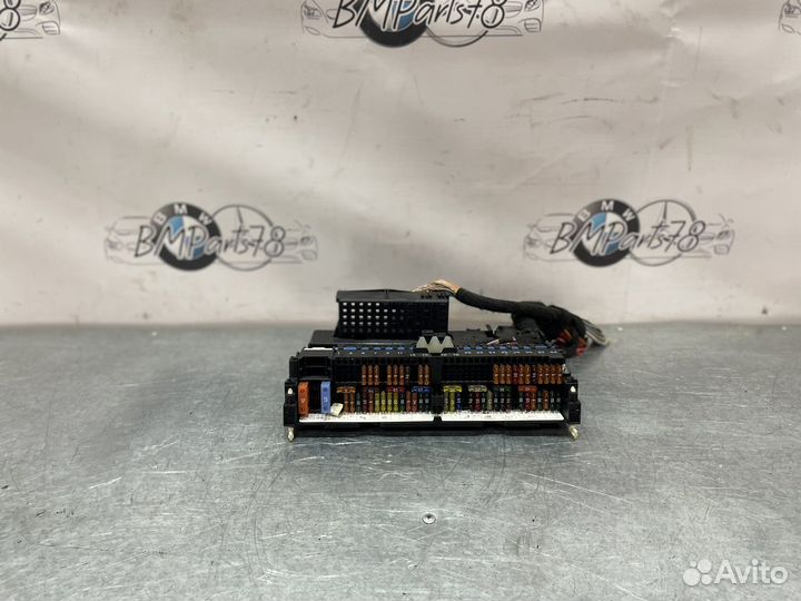 Блок предохранителей передний BMW X3 E83 LCI