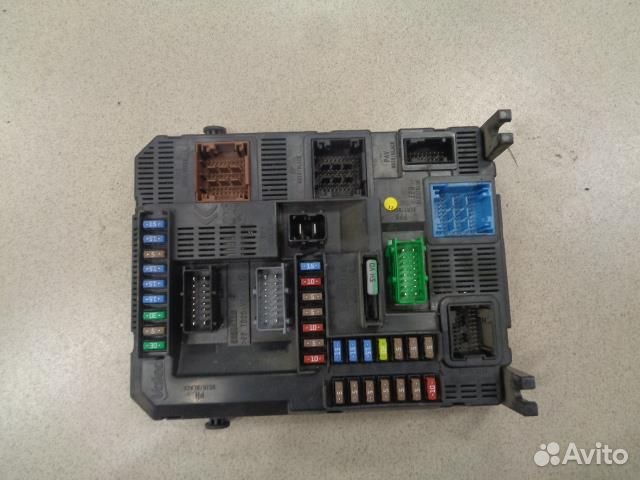 Блок предохранителей салонный Citroen C-Elysee 20